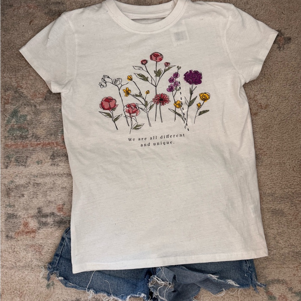 Floral Graphic T-Shirt - White